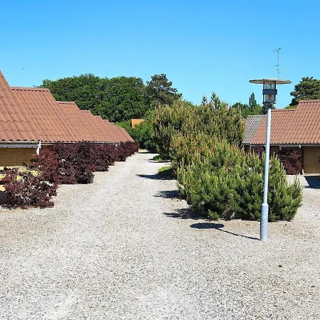 Vakantiehuis Two-bedroom In 2 Askeby